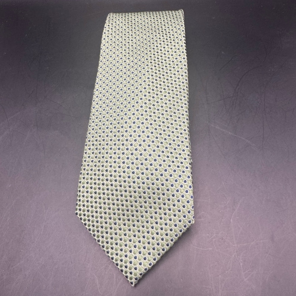 Chaps Men's Neck Tie 100% Silk 60”L 3" W Green With Navy Polka Dots Classy Work